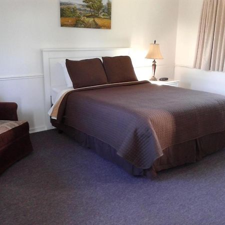 Orchard Queen Motel & Rv Park Middleton Екстериор снимка