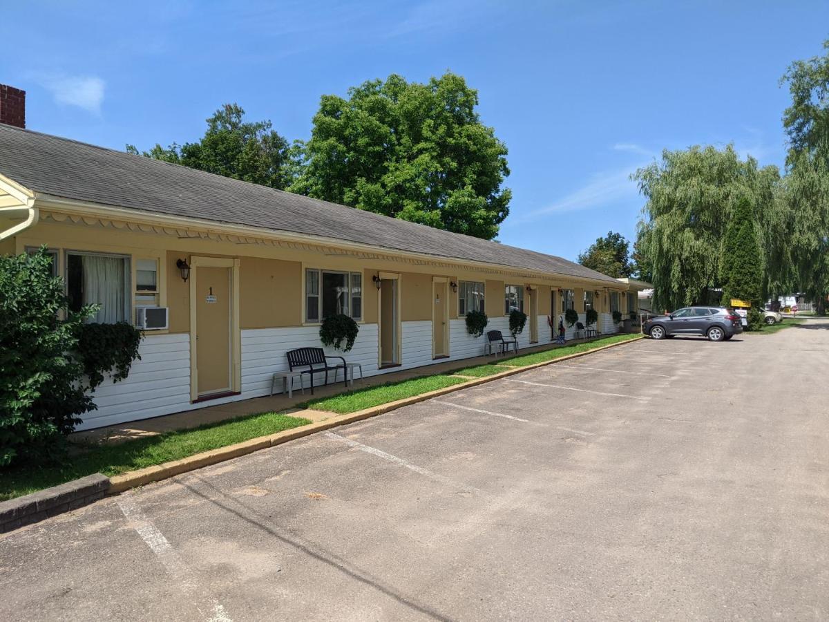 Orchard Queen Motel & Rv Park Middleton Екстериор снимка