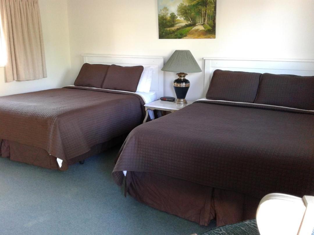 Orchard Queen Motel & Rv Park Middleton Екстериор снимка