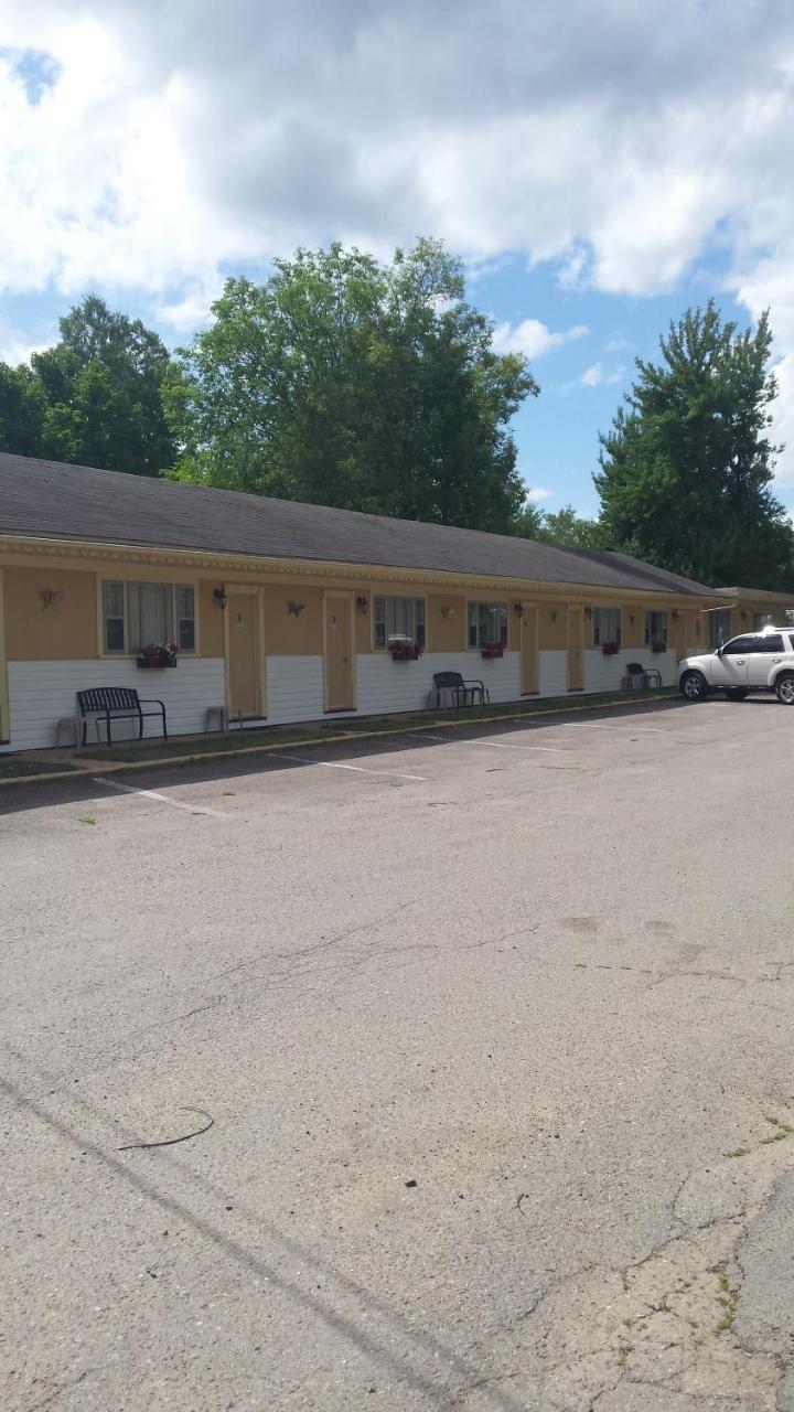 Orchard Queen Motel & Rv Park Middleton Екстериор снимка