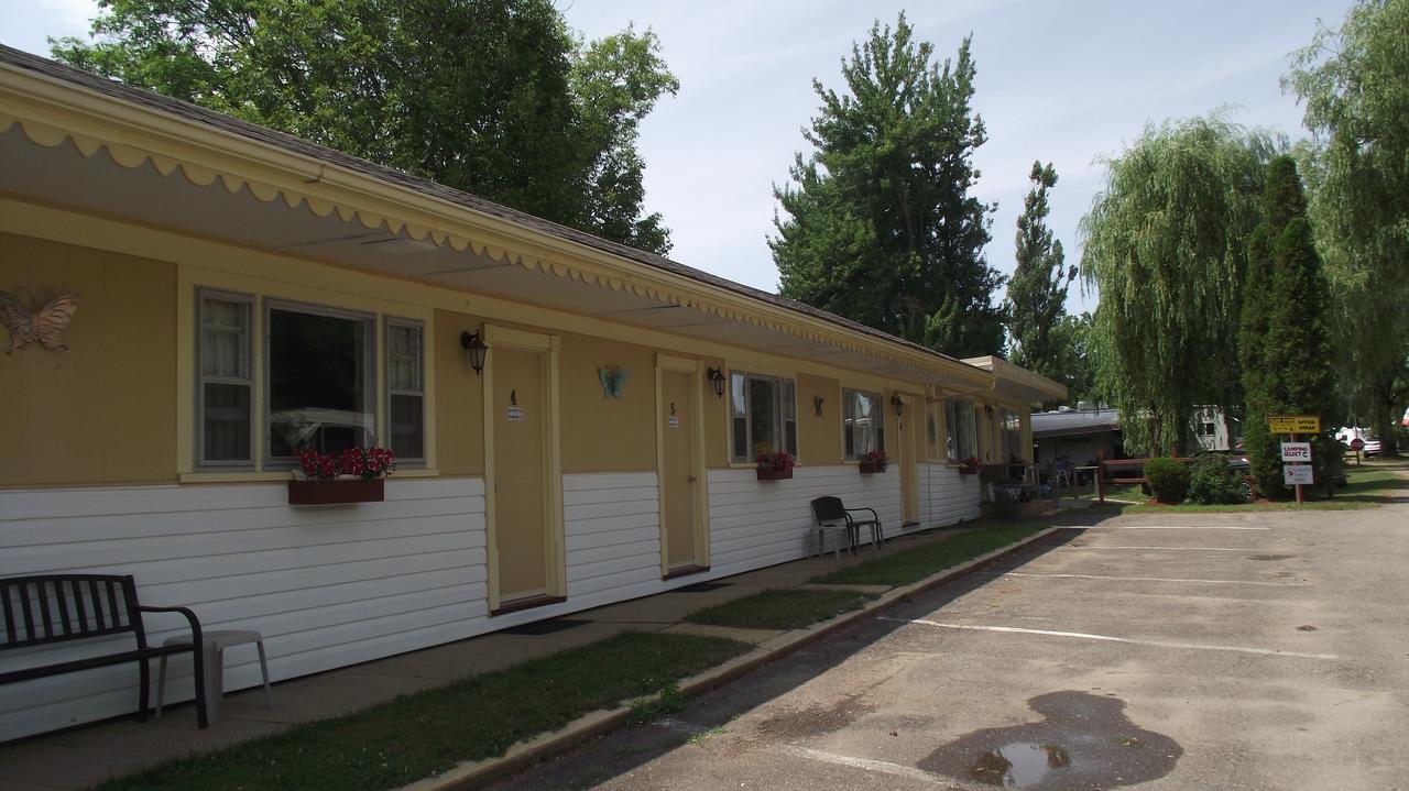 Orchard Queen Motel & Rv Park Middleton Екстериор снимка